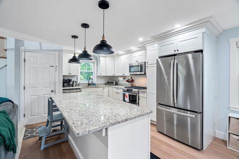 24 Larch St, Boston, MA 02135