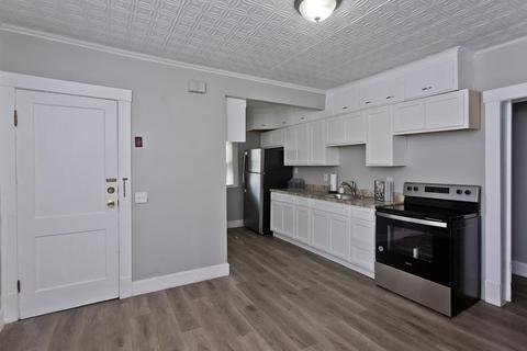 52-54 Draper St, Springfield, MA 01108 photo 6