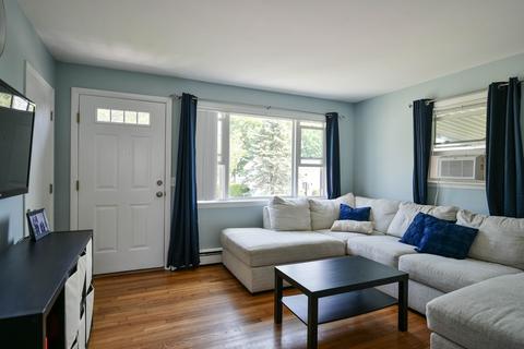 429 Emmett St, Fall River, MA 02721 photo 14