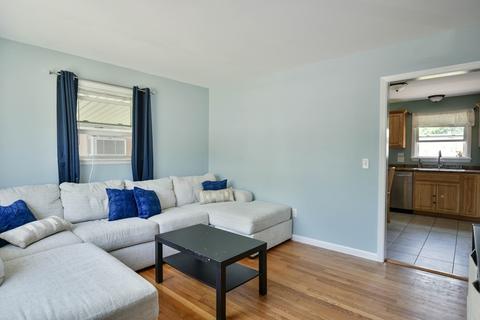 429 Emmett St, Fall River, MA 02721 photo 15