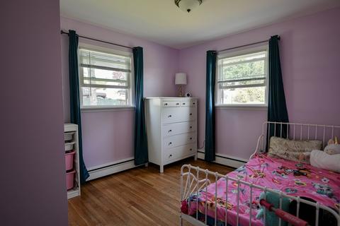 429 Emmett St, Fall River, MA 02721 photo 19