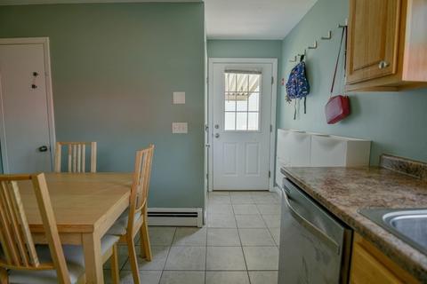 429 Emmett St, Fall River, MA 02721 photo 27
