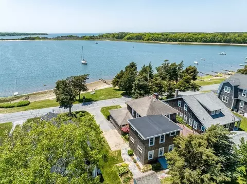 451 Circuit Ave, Pocasset, MA 02559 photo 5