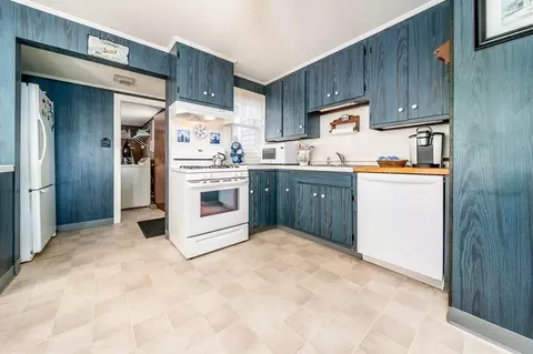 451 Circuit Ave, Pocasset, MA 02559 photo 20