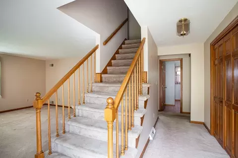 189 Columbus Dr, Fall River, MA 02720 photo 12