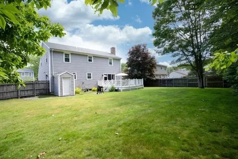 189 Columbus Dr, Fall River, MA 02720 photo 7