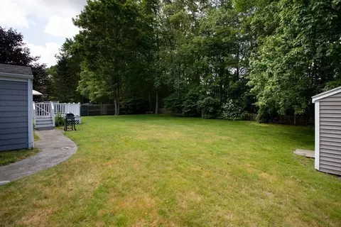 189 Columbus Dr, Fall River, MA 02720 photo 10
