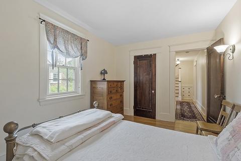 65 Commodore Rd, Worcester, MA 01602 photo 27