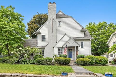 65 Commodore Rd, Worcester, MA 01602 photo 2