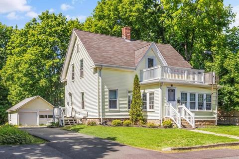 13-15 Coral St, Mansfield, MA 02048