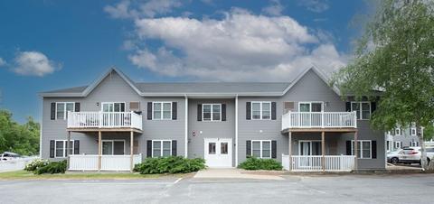 450 Somerset Ave #305, Taunton, MA 02780