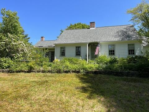 16 Williams St, Rehoboth, MA 02769