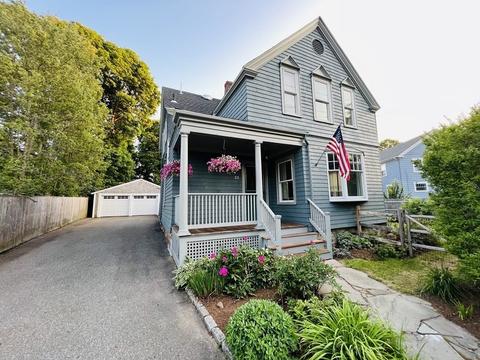 23 Cherry St, Wenham, MA 01984