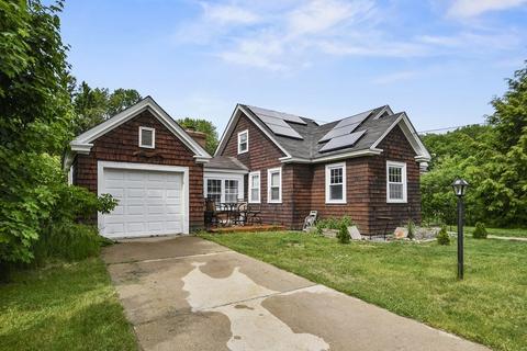 59 Abbott St, Gardner, MA 01440 photo 3
