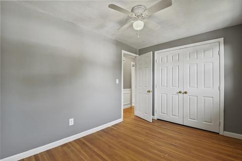 40 Orton St, Worcester, MA 01604 photo 16