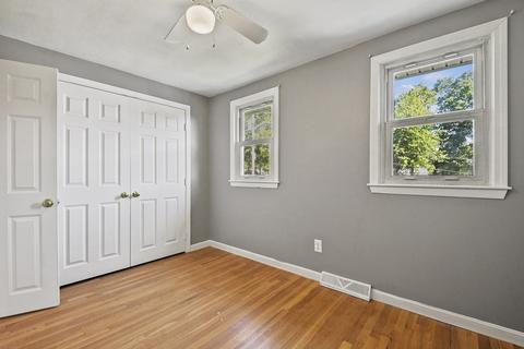 40 Orton St, Worcester, MA 01604 photo 17