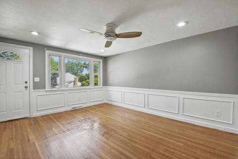 40 Orton St, Worcester, MA 01604 photo 3