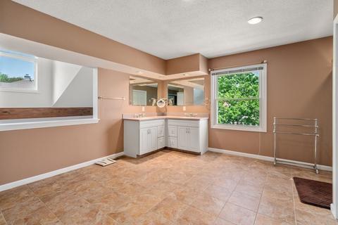 13 Carnation Cir #A, Reading, MA 01867 photo 16
