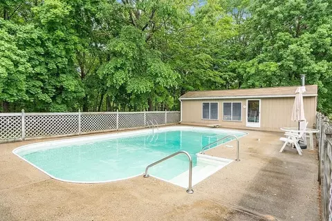 7 Fairview Park, Ashburnham, MA 01430 photo 5