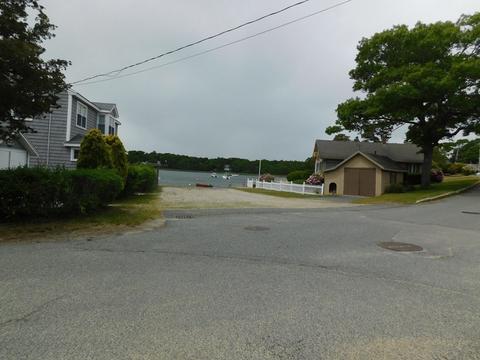 6 8 Acorn St E, Wareham, MA 02558 photo 5