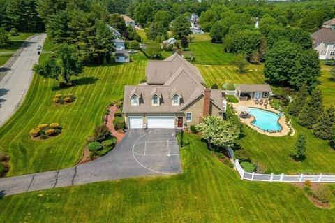6 Parker Rd, Mendon, MA 01756 photo 3