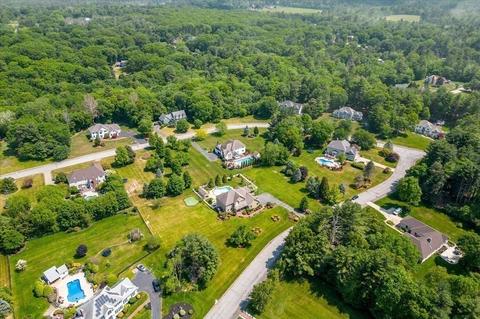 6 Parker Rd, Mendon, MA 01756 photo 4