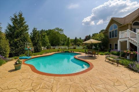6 Parker Rd, Mendon, MA 01756 photo 37