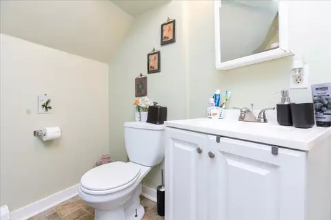 65 Windsor St, Worcester, MA 01605 photo 35