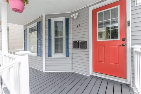 65 Windsor St, Worcester, MA 01605 photo 3