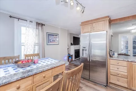 65 Windsor St, Worcester, MA 01605 photo 24