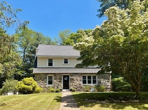 68 Ruggles St, Westborough, MA 01581