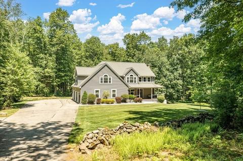 187 Kendall St, Granby, MA 01033