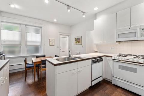 126 Sewall Ave #A, Brookline, MA 02446 photo 10