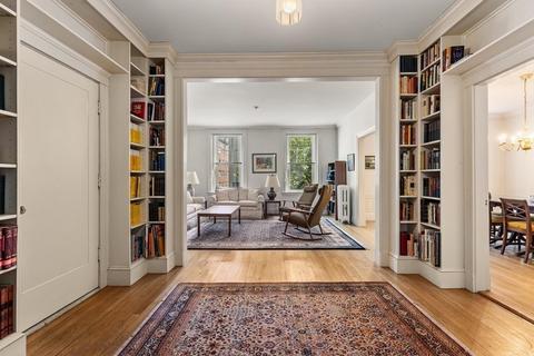 126 Sewall Ave #A, Brookline, MA 02446 photo 4
