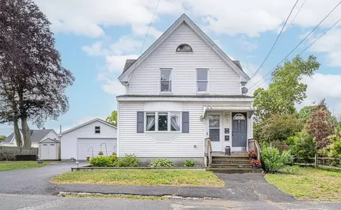 7 Bradford Pl, Taunton, MA 02780