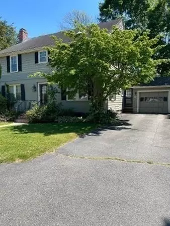 14 Robert Rd, Marblehead, MA 01945 photo 5