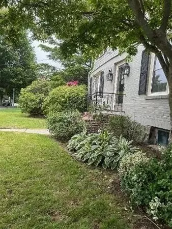 14 Robert Rd, Marblehead, MA 01945 photo 4
