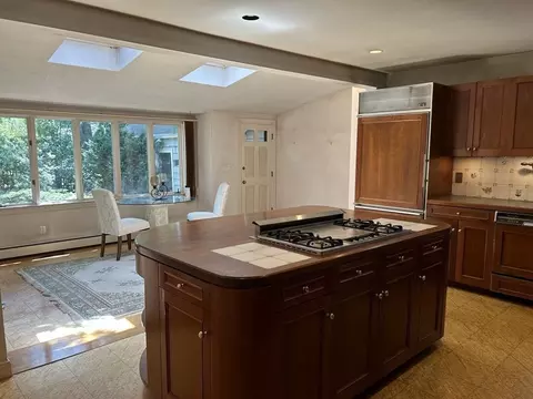 14 Robert Rd, Marblehead, MA 01945 photo 10