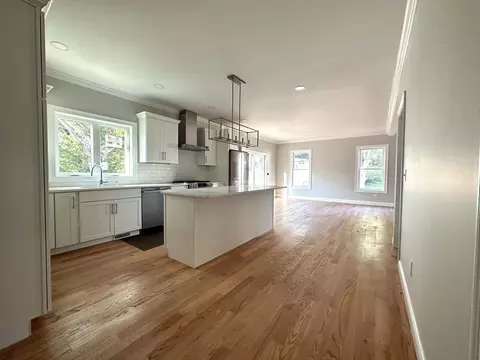 225 High St, Canton, MA 02021 photo 6