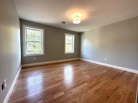 225 High St, Canton, MA 02021 photo 10