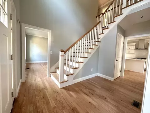 225 High St, Canton, MA 02021 photo 2