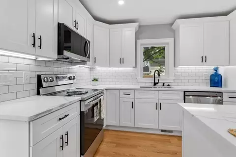 21 Intervale Ave, Saugus, MA 01906 photo 9