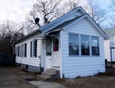 23 Tacoma St, Springfield, MA 01104