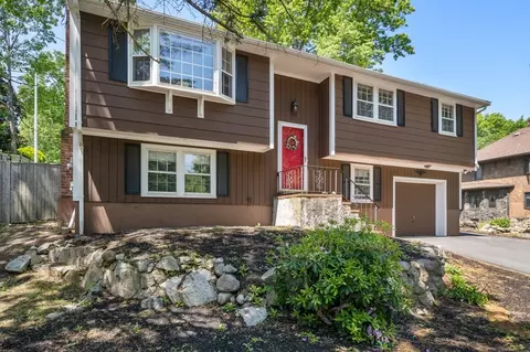 605 Liberty St, Braintree, MA 02184