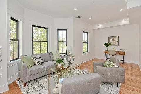 87 Putnam #3, Boston, MA 02128