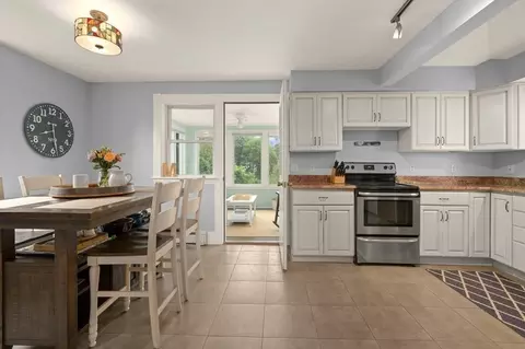 569 Cabot #2, Beverly, MA 01915 photo 16