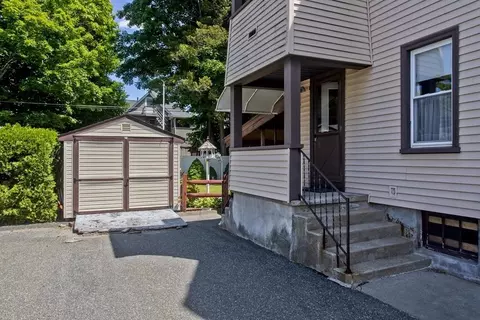 17-19 Continental St, Springfield, MA 01108 photo 4