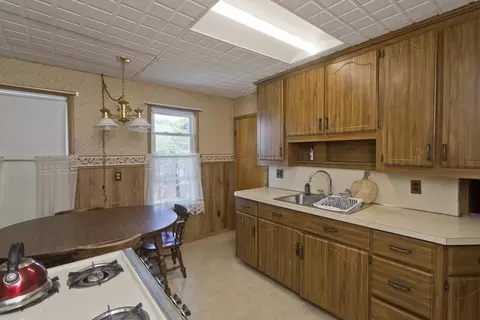 17-19 Continental St, Springfield, MA 01108 photo 18