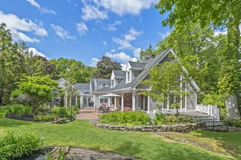 31 Arthur Ave, Marblehead, MA 01945 photo 4