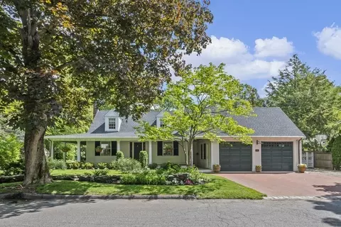 31 Arthur Ave, Marblehead, MA 01945 photo 2